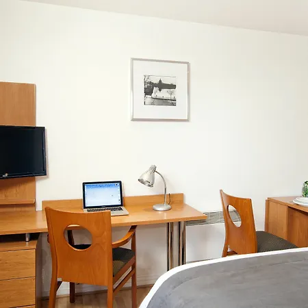 Séjours&affaires De Brienne 2* Toulouse